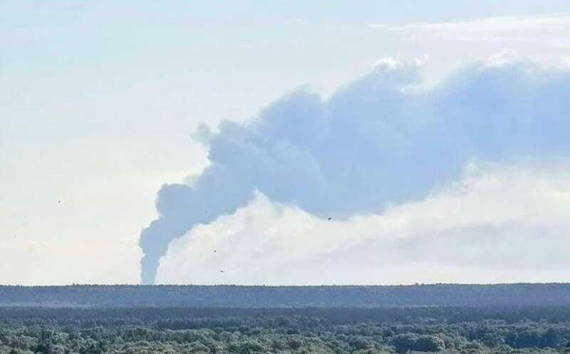 В нескольких регионах России зафиксированы пожары после атаки БПЛА