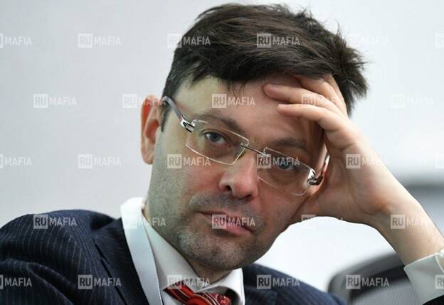 Пешка в игре депутата Госдумы Алексея Чепы: как депутатская семья пустила на дно гендиректора ГК  rtiqediqzkidkrmf qhxixhidediqtkmp
